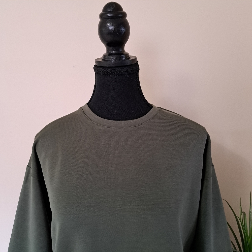 NWT Up! Long Sleeved Top Soft Tencel Green Women's Size Small Crewneck - Picture 5 of 14